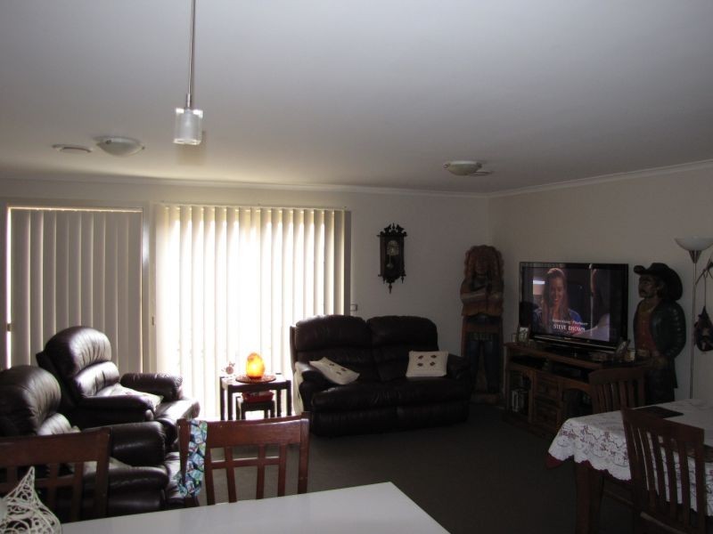 6/37 Monash Road, Newborough VIC 3825