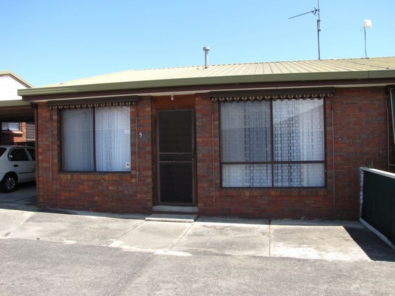 5/30 Saxtons Drive, Moe VIC 3825