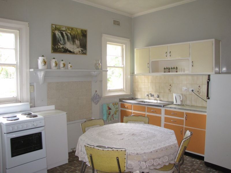 54 & 56 Coalville Road, Moe VIC 3825