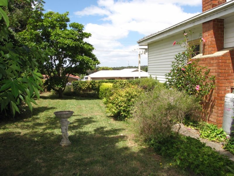 54 & 56 Coalville Road, Moe VIC 3825