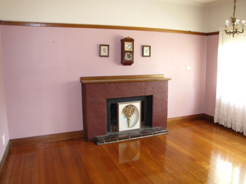 2-4 George Street, Moe VIC 3825