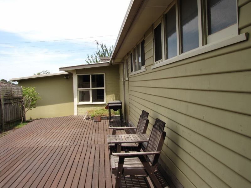 2-4 George Street, Moe VIC 3825