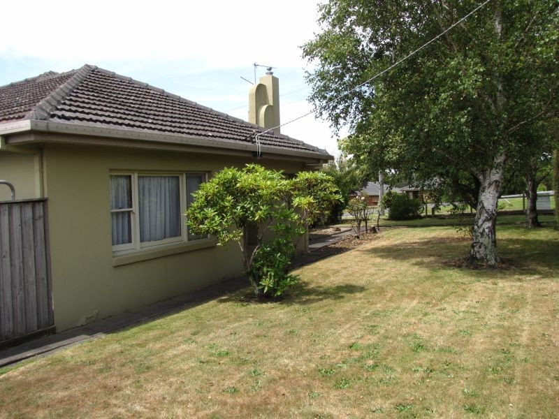 2-4 George Street, Moe VIC 3825