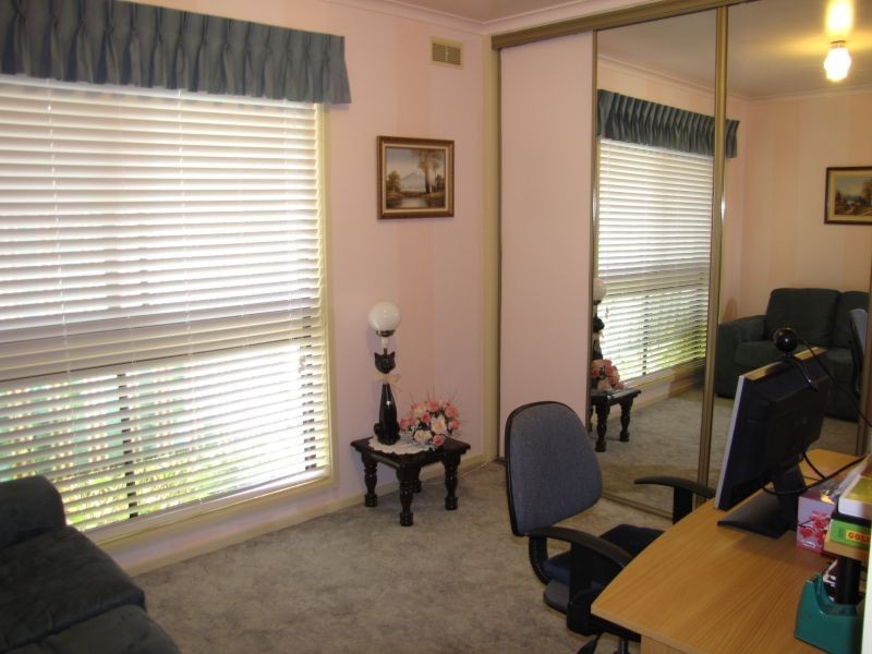 1/12 Gladstone Street, Moe VIC 3825