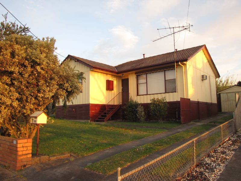 30 Canberra Street, Moe VIC 3825