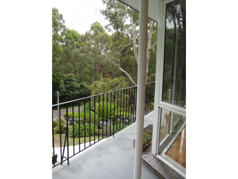 101 Haunted Hills Road, Newborough VIC 3825