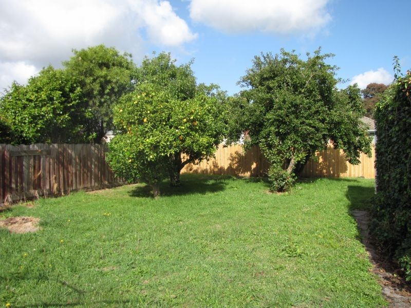 4 Bliss Street, Moe VIC 3825