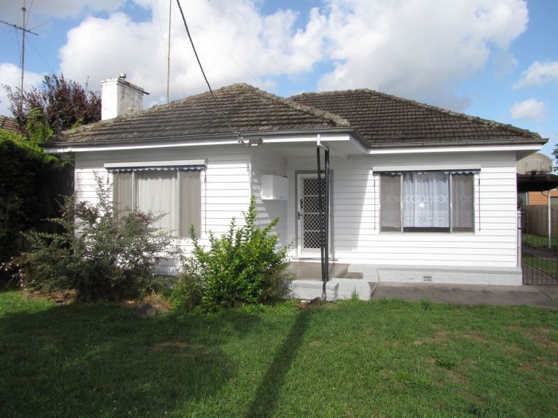 4 Bliss Street, Moe VIC 3825