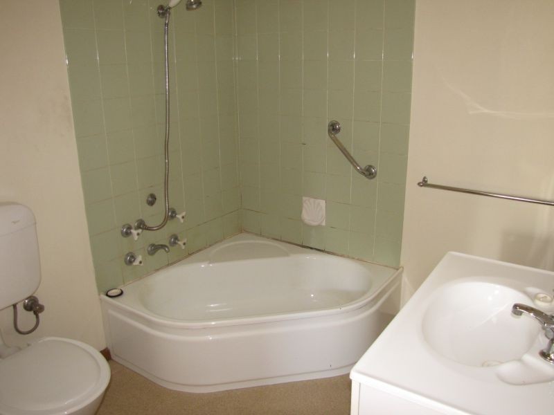 4-6 Monash Road, Newborough VIC 3825