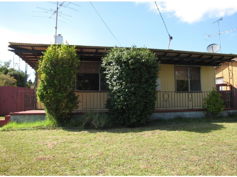 17 Childers Street, Newborough VIC 3825