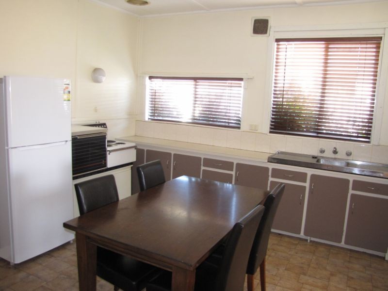 34 Law Street, Newborough VIC 3825