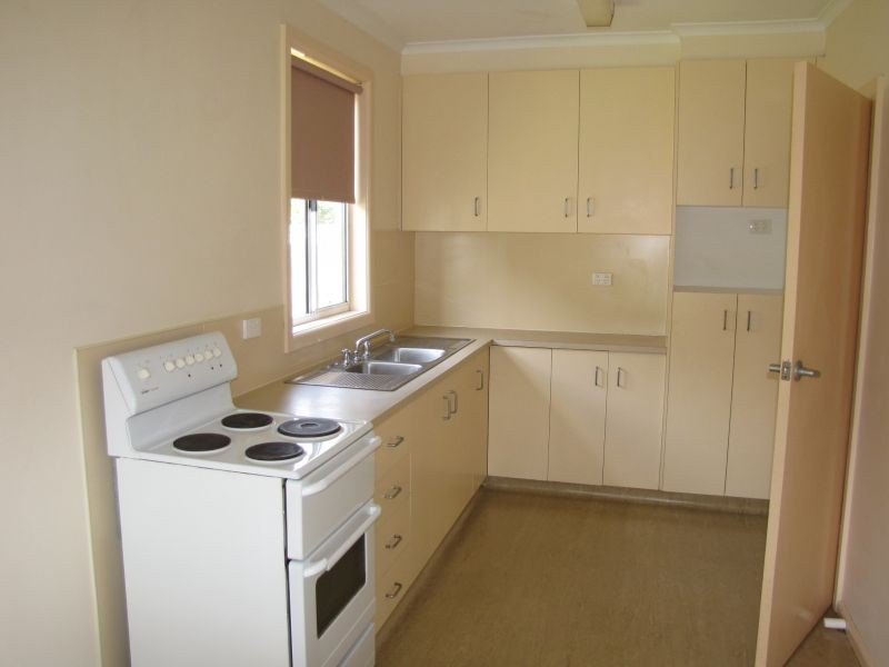 24 Kent Street, Moe VIC 3825