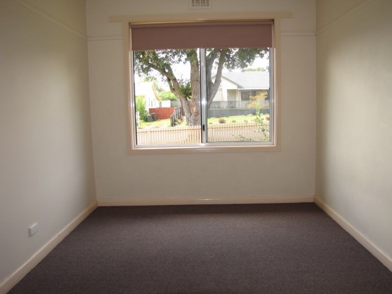 24 Kent Street, Moe VIC 3825