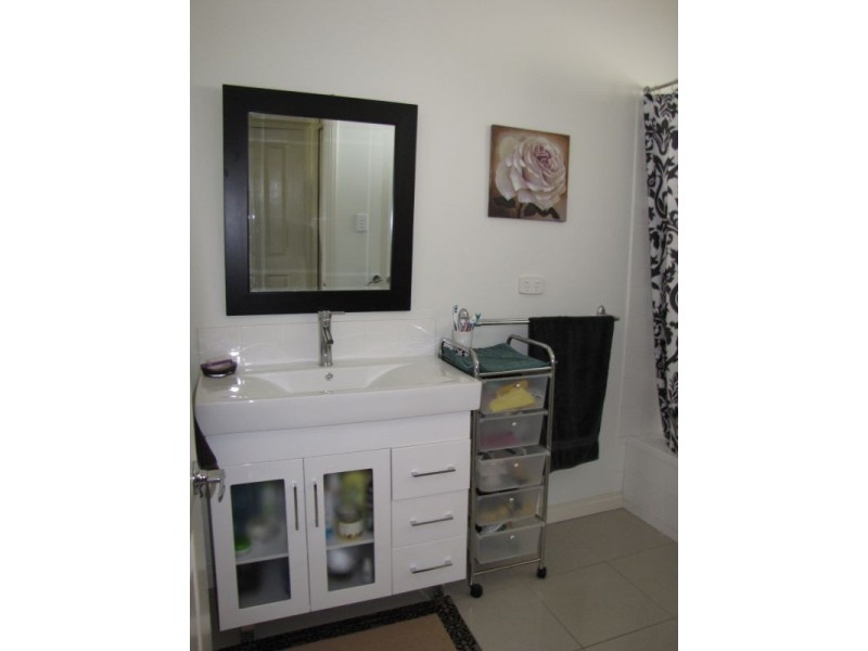 23 York Street, Moe VIC 3825