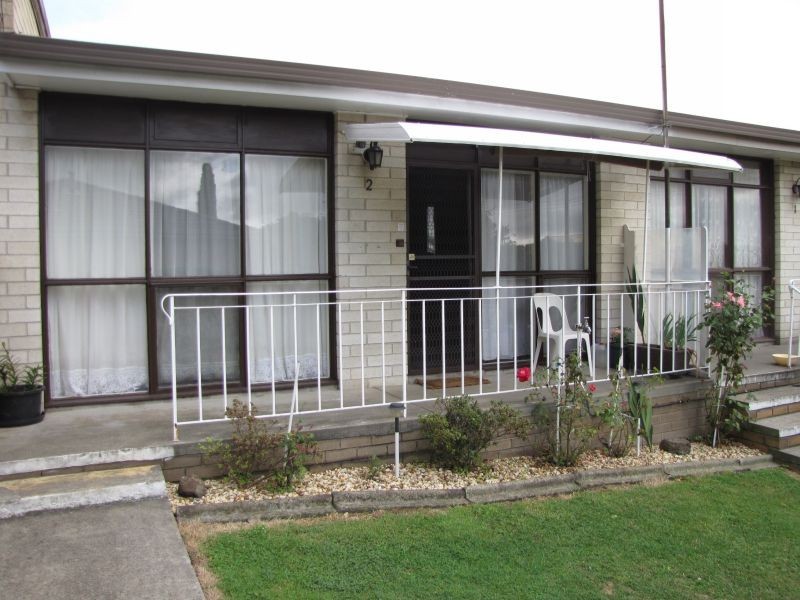 2/15 Railway Crescent, Moe VIC 3825