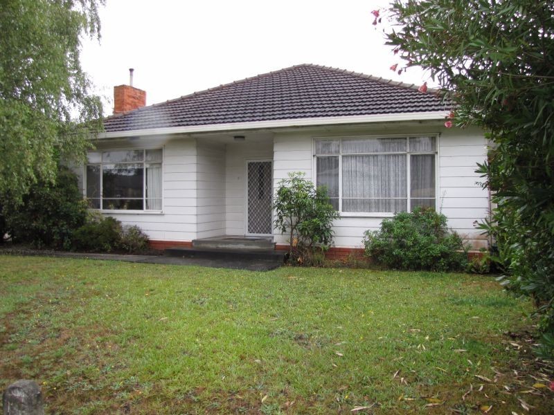 17 Monash Road, Newborough VIC 3825