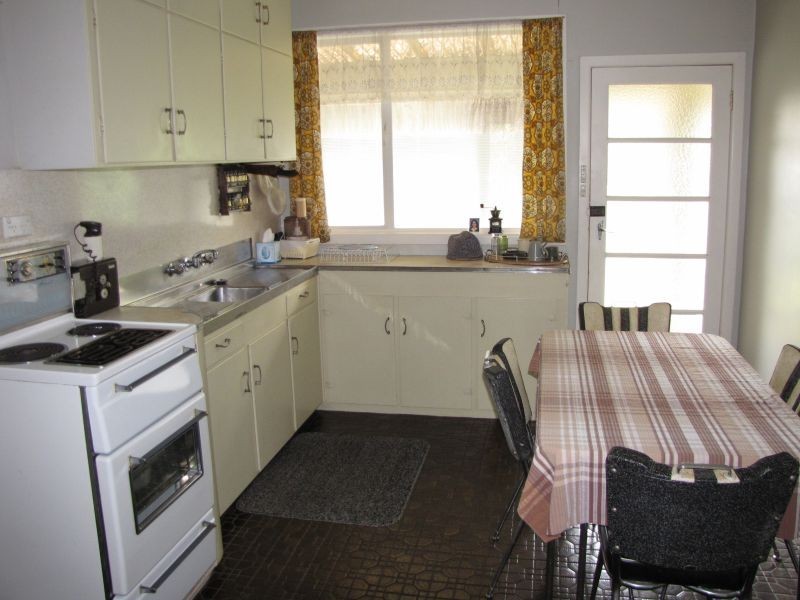 17 Monash Road, Newborough VIC 3825