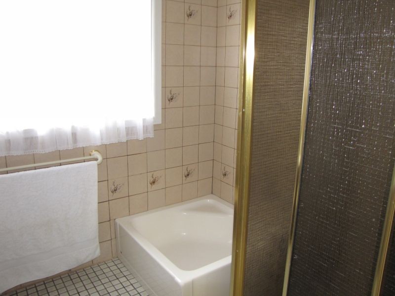 17 Monash Road, Newborough VIC 3825