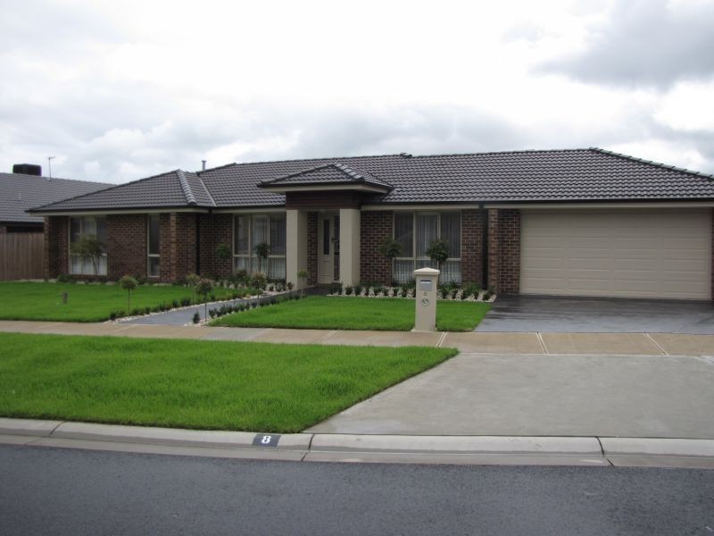 8 Copperhead Court, Newborough VIC 3825