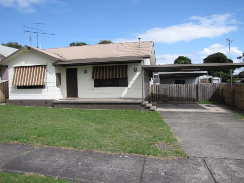31 Cross Street, Newborough VIC 3825