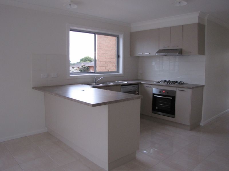 13A Randall Crescent, Moe VIC 3825