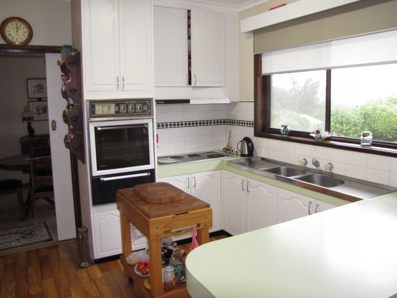 2 Tovell Street, Newborough VIC 3825