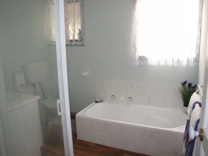 5 Mardan Street, Newborough VIC 3825