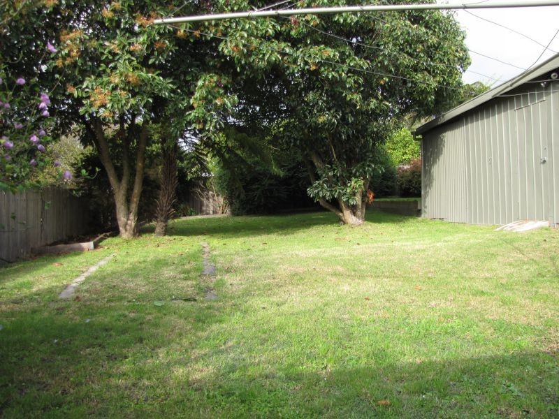 5 Mardan Street, Newborough VIC 3825