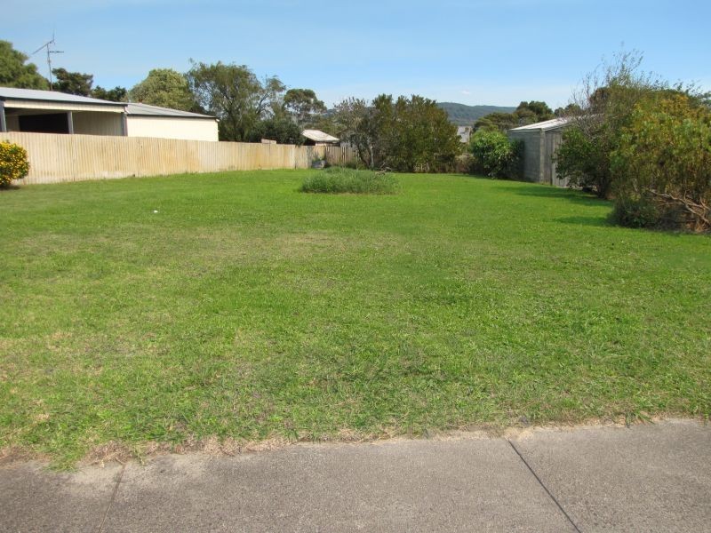 31 & 33 Shanahan Parade, Newborough VIC 3825