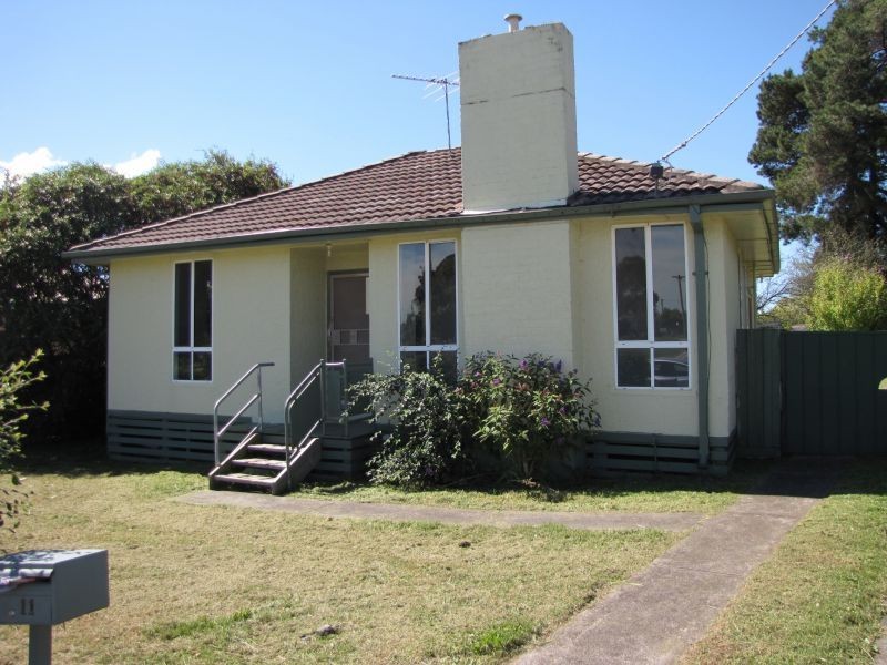 11 Caldwell Street, Moe VIC 3825