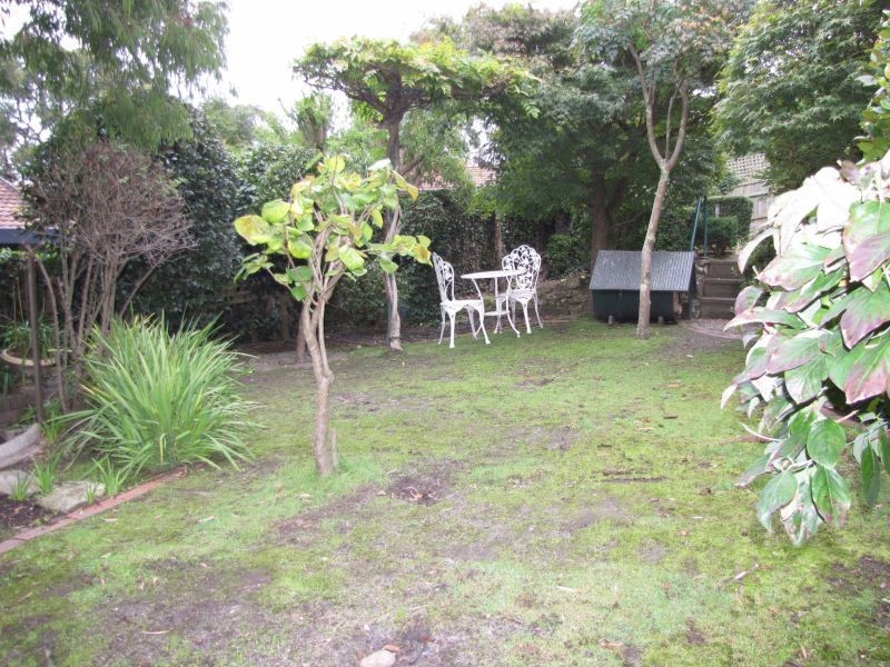 11 Smallburn Avenue, Newborough VIC 3825