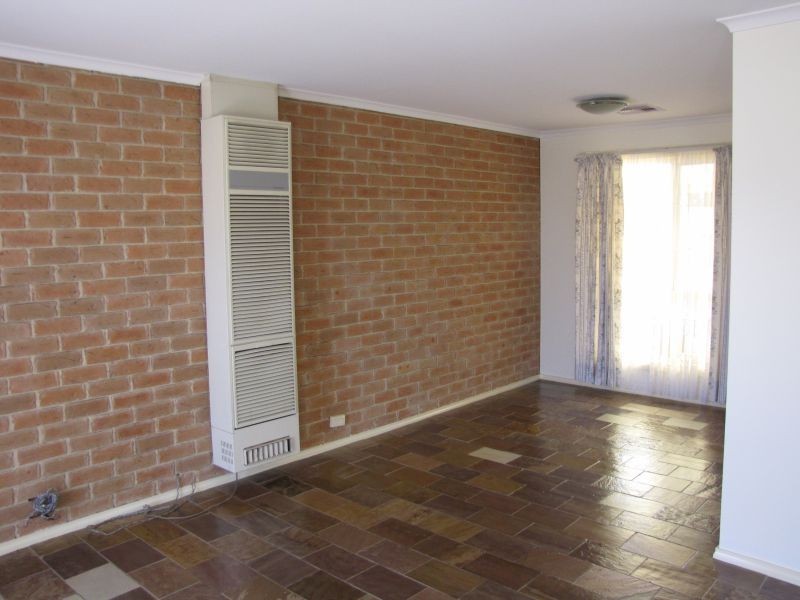 22 Jeeralang Avenue, Newborough VIC 3825