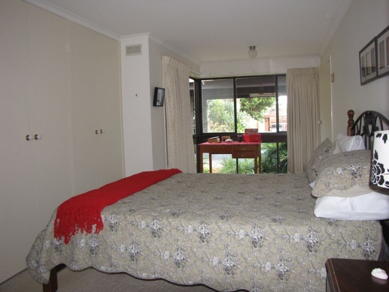 12 Belvedere Court, Newborough VIC 3825