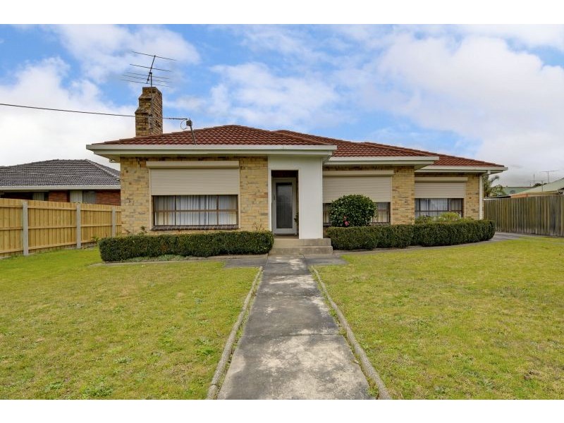 123 Lloyd Street, Moe VIC 3825