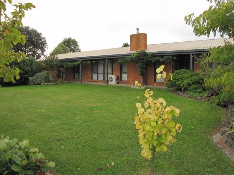 197 Millers Road, Westbury VIC 3825