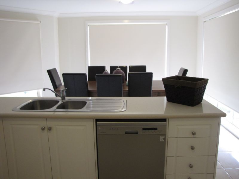 8 Copperhead Court, Newborough VIC 3825