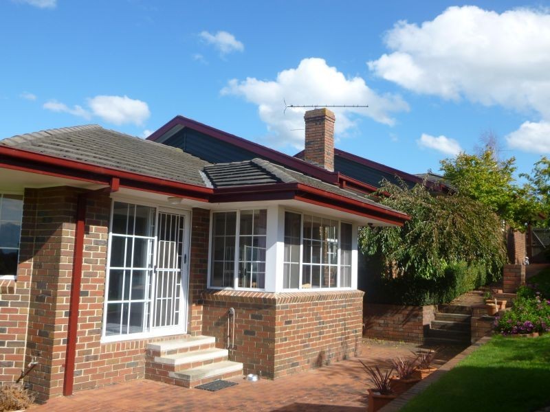 9 Wirrana Drive, Moe VIC 3825