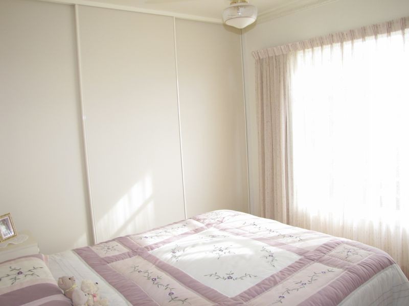 26 Bayley Street, Moe VIC 3825
