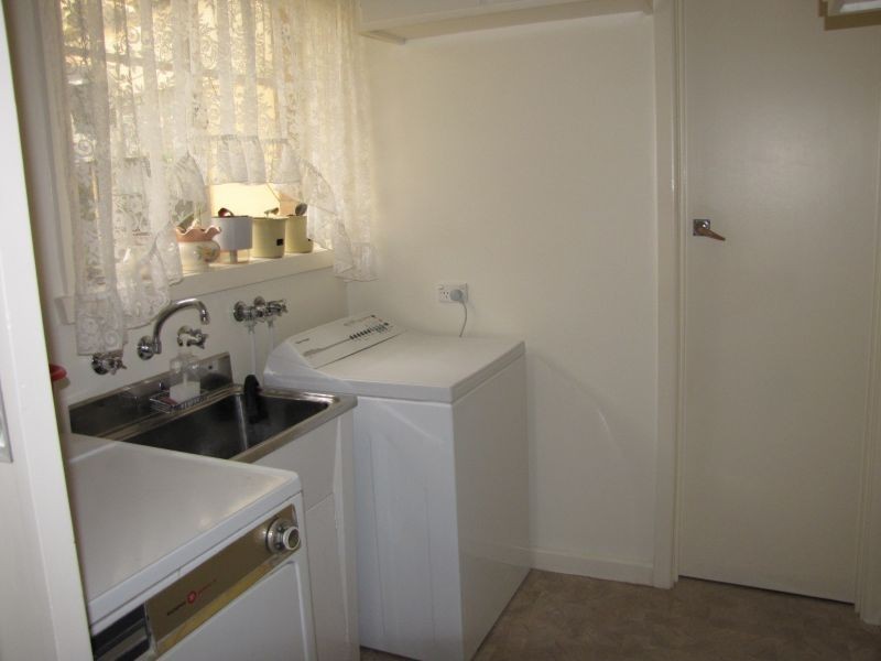 26 Bayley Street, Moe VIC 3825