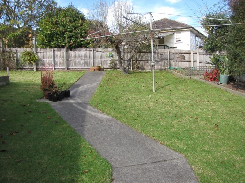 26 Bayley Street, Moe VIC 3825