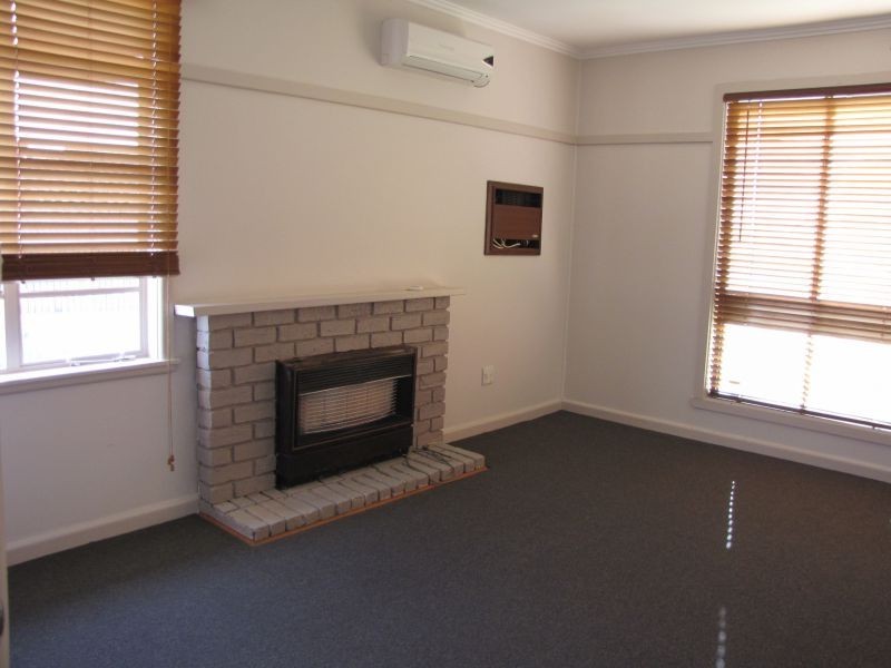 14 Beck Street, Moe VIC 3825