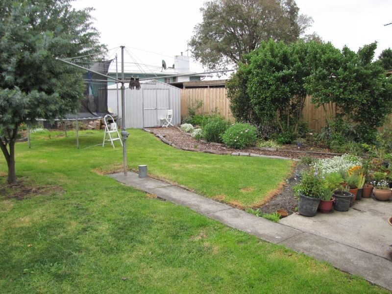 8 Kent Street, Moe VIC 3825