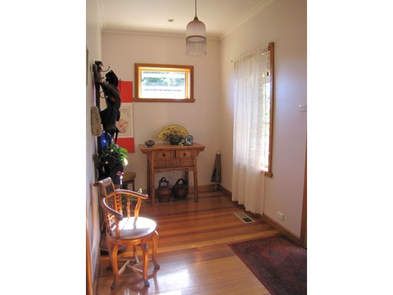 17 Adam View Court, Tanjil East VIC 3825