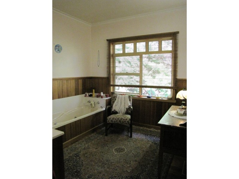 17 Adam View Court, Tanjil East VIC 3825