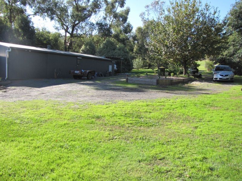 17 Adam View Court, Tanjil East VIC 3825