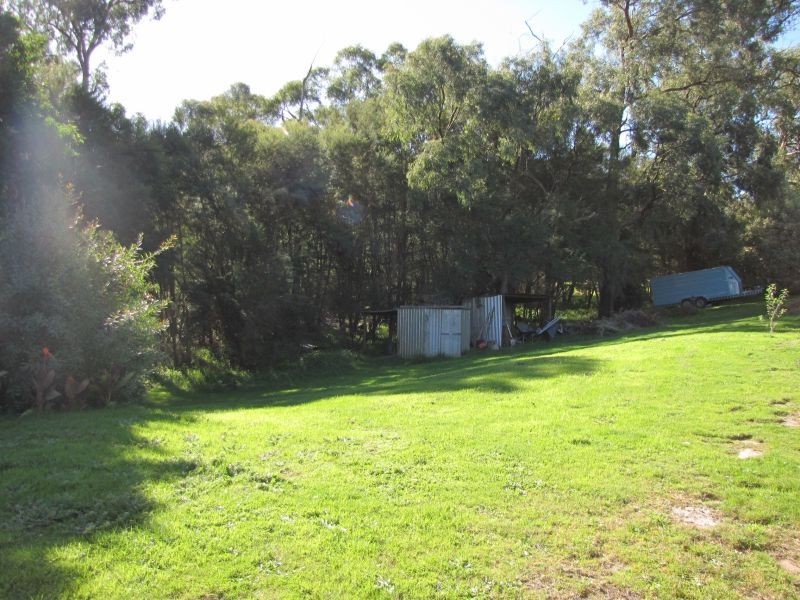 17 Adam View Court, Tanjil East VIC 3825