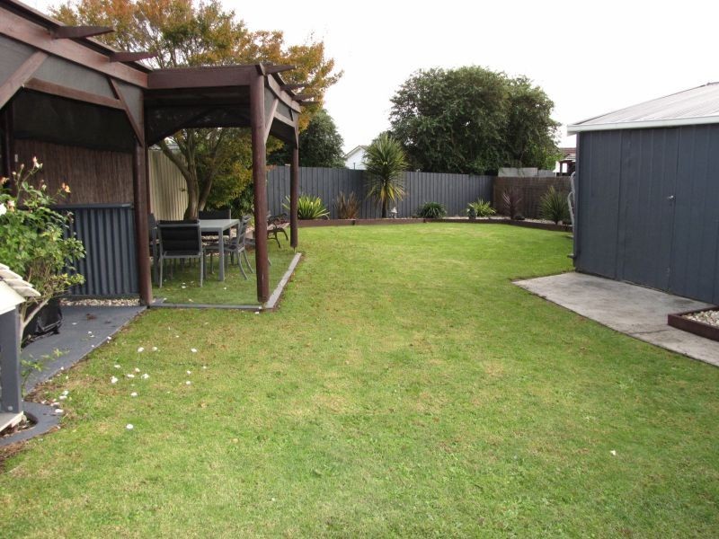 14 Staff Street, Moe VIC 3825