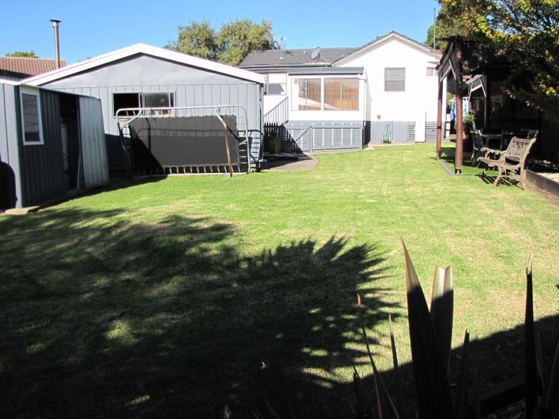 14 Staff Street, Moe VIC 3825