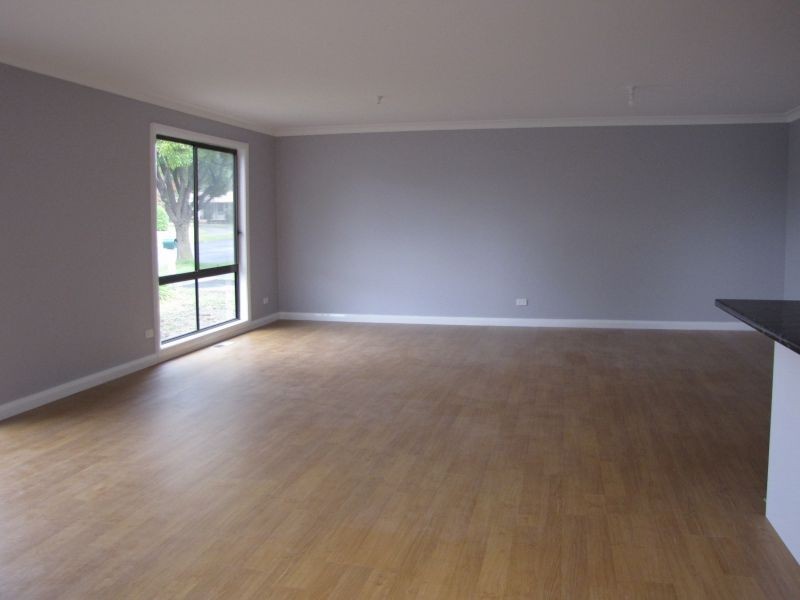 18 Boolarra Avenue, Newborough VIC 3825