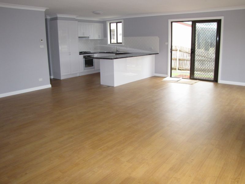 18 Boolarra Avenue, Newborough VIC 3825